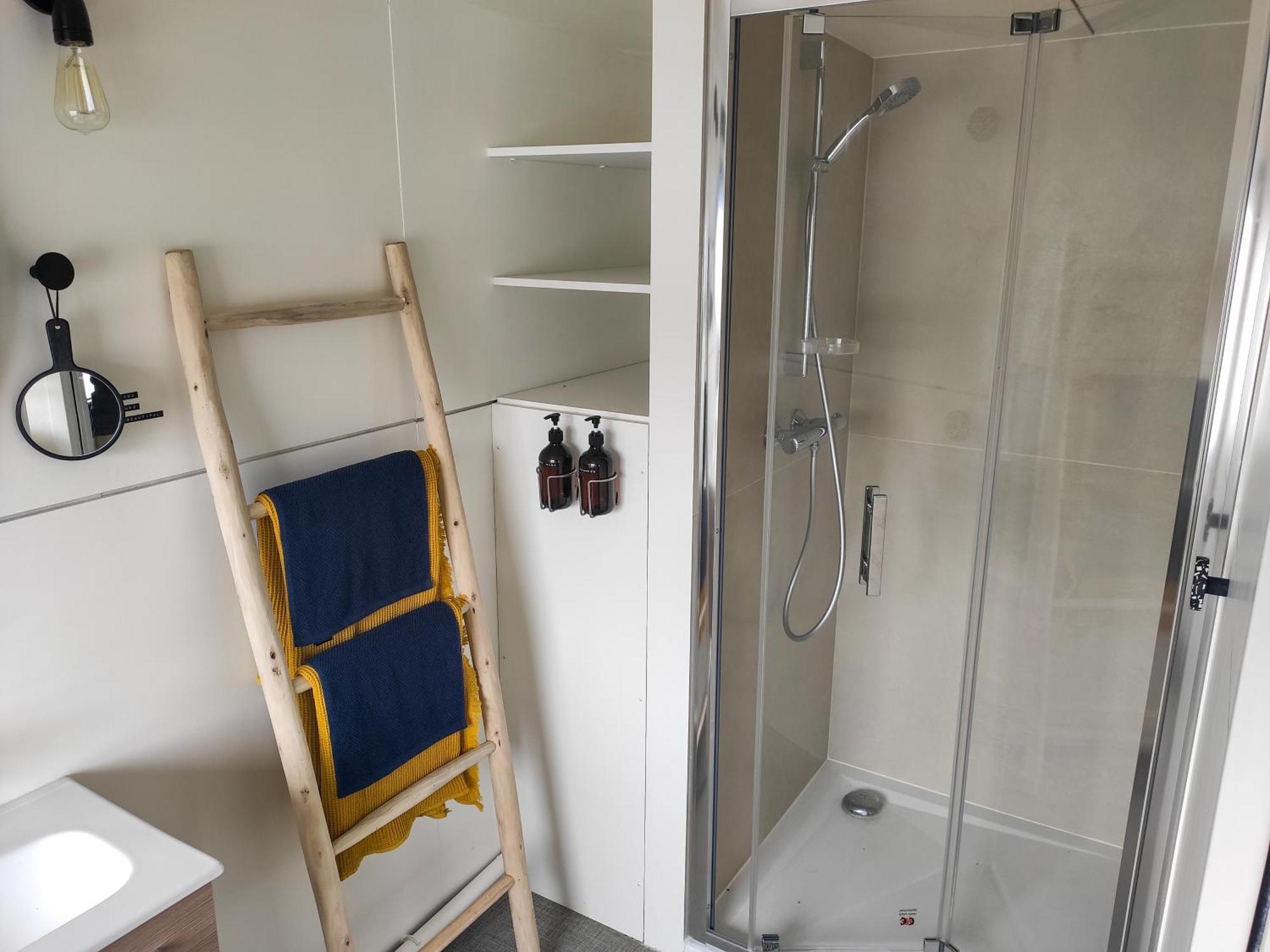 Bed & Breakfast La Riviere House - Peniche Carpe Diem *